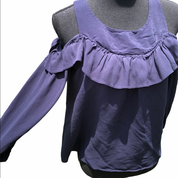 Navy cold shoulder blouse with single ruffle - Picture 2 of 7